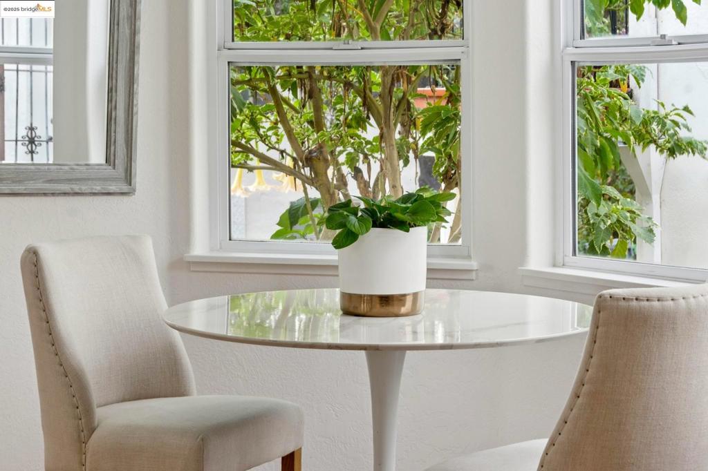 GLENVIEW - Residential