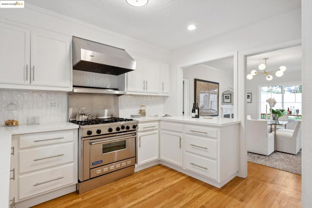 GLENVIEW - Residential