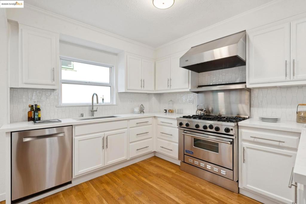 GLENVIEW - Residential