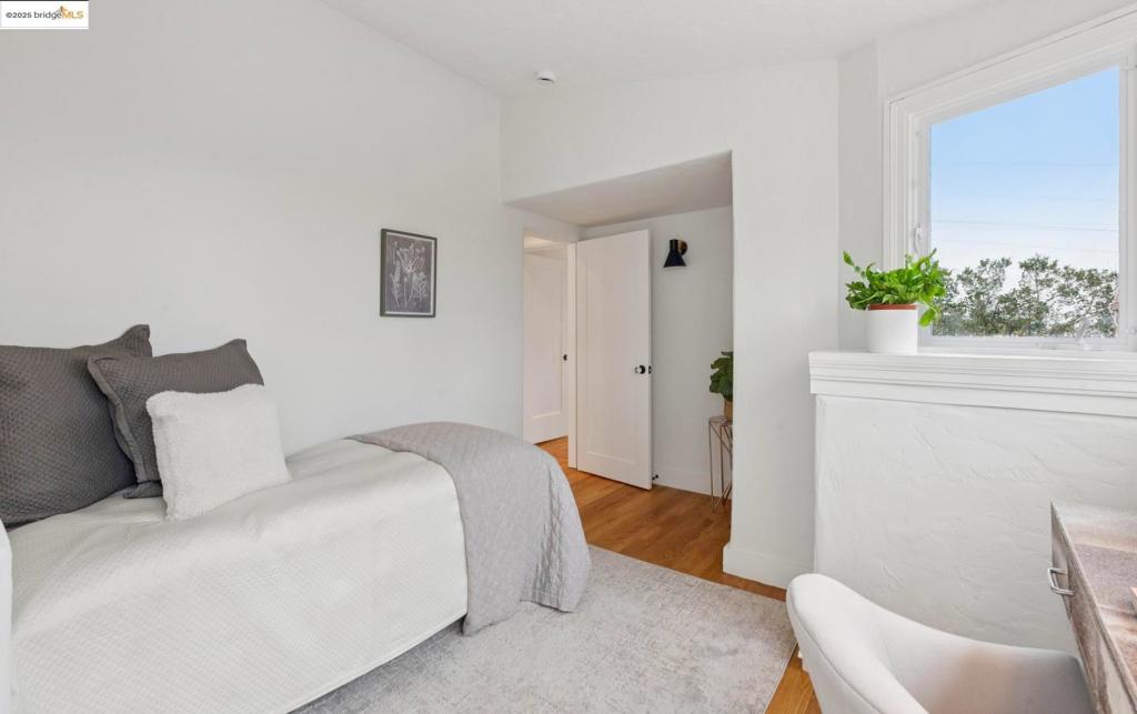 GLENVIEW - Residential