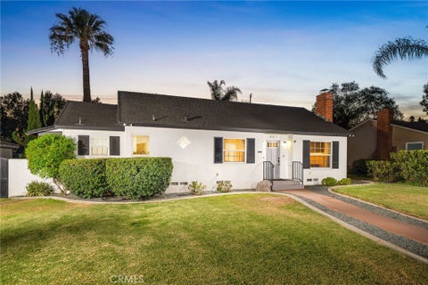 Photo of 887 N 1st Avenue, Upland, CA 91786 (MLS # CV26187021)