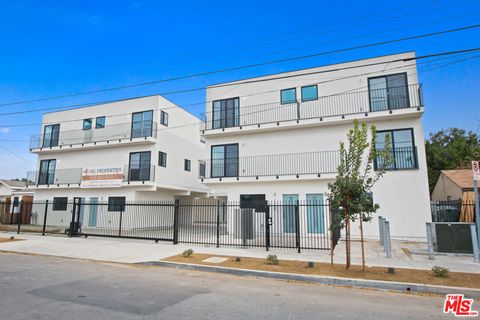 Photo of 7634 Morella Avenue, North Hollywood, CA 91605 (MLS # 24475089)