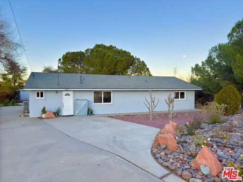 6467 Oak Hill Road Oak Hills CA 92344