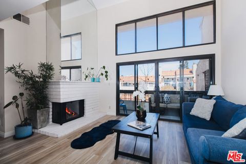 8180 Manitoba Street 354 Playa Del Rey CA 90293