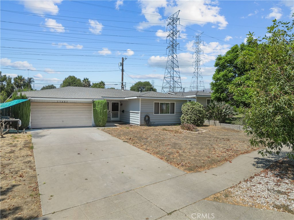 Discover the potential of this four-bedroom, two-bathroom pool home in Granada Hills. Offering a spacious layout and a generous lot, this property is ready for your personal touch. The backyard features a sparkling pool, perfect for creating your own outdoor retreat. A great opportunity to remodel and design exactly the home you’ve been dreaming of.