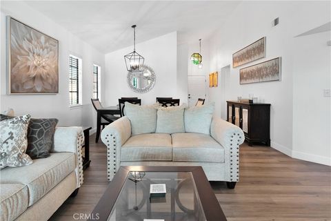 11722 Oak Street Apple Valley CA 92308