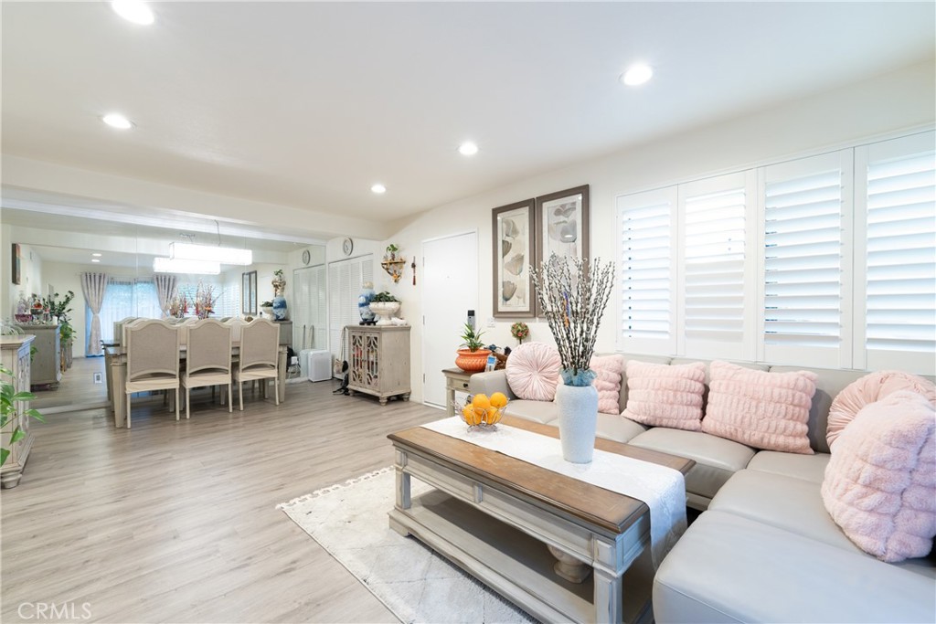 22892 Hilton Head 285