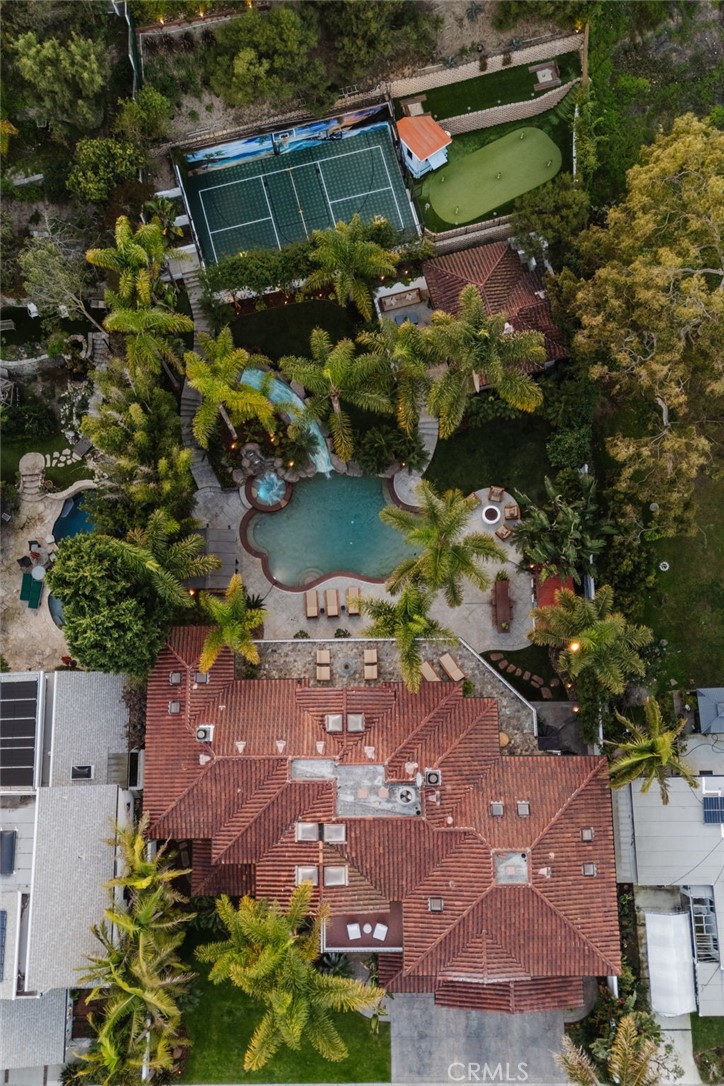 1807 Valley Park Avenue