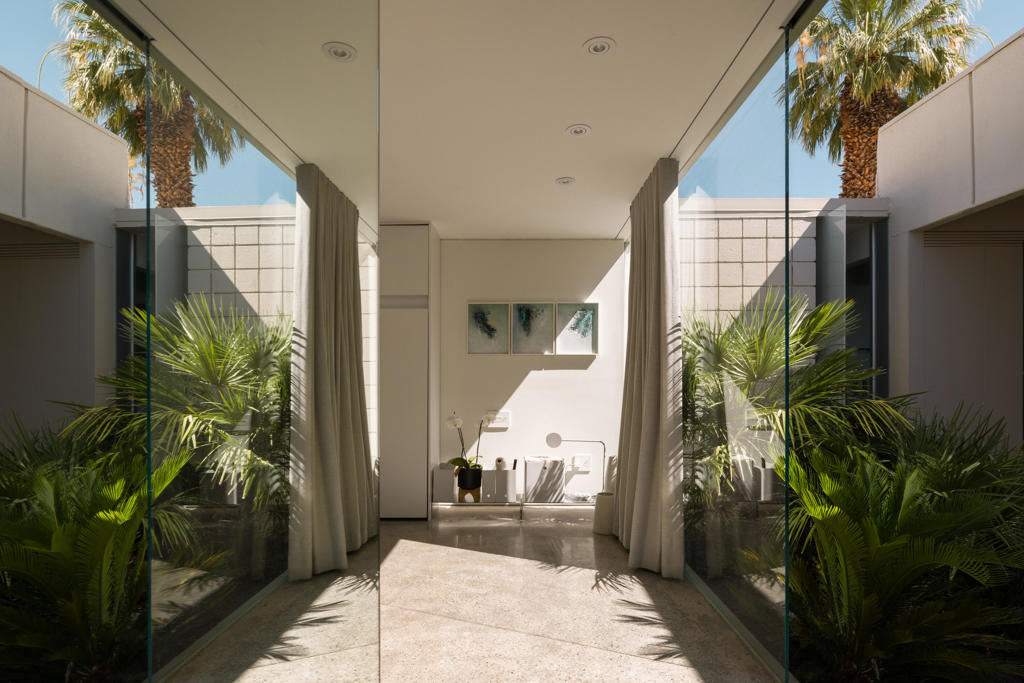 Sandpiper Palm Deser - Residential Lease