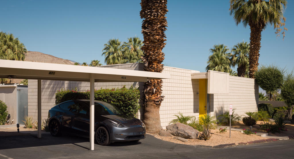 Sandpiper Palm Deser - Residential Lease