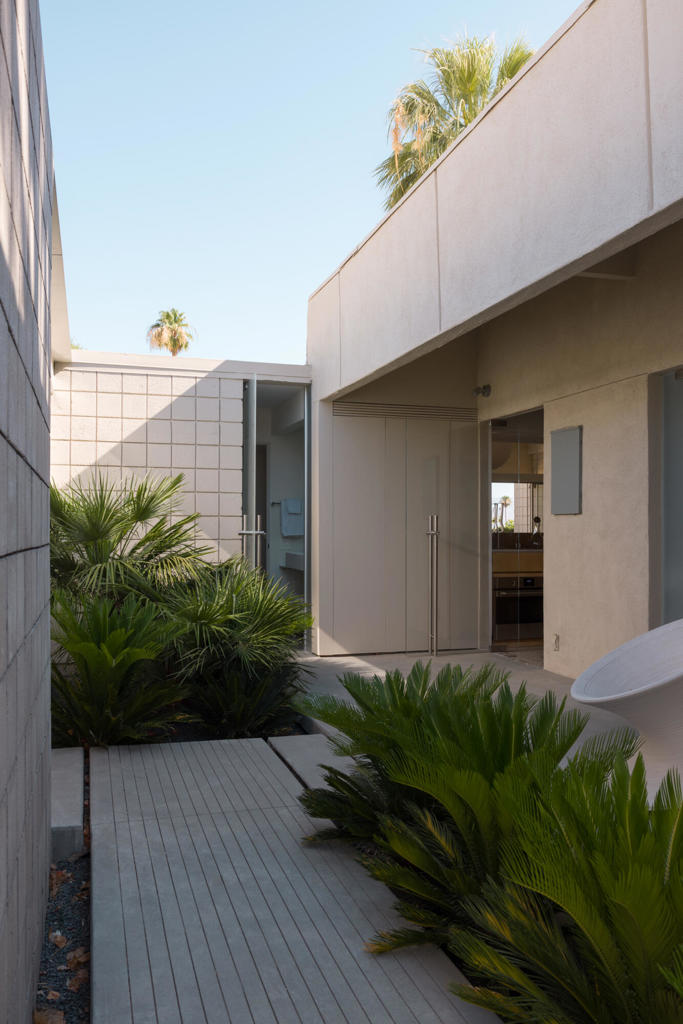 Sandpiper Palm Deser - Residential Lease