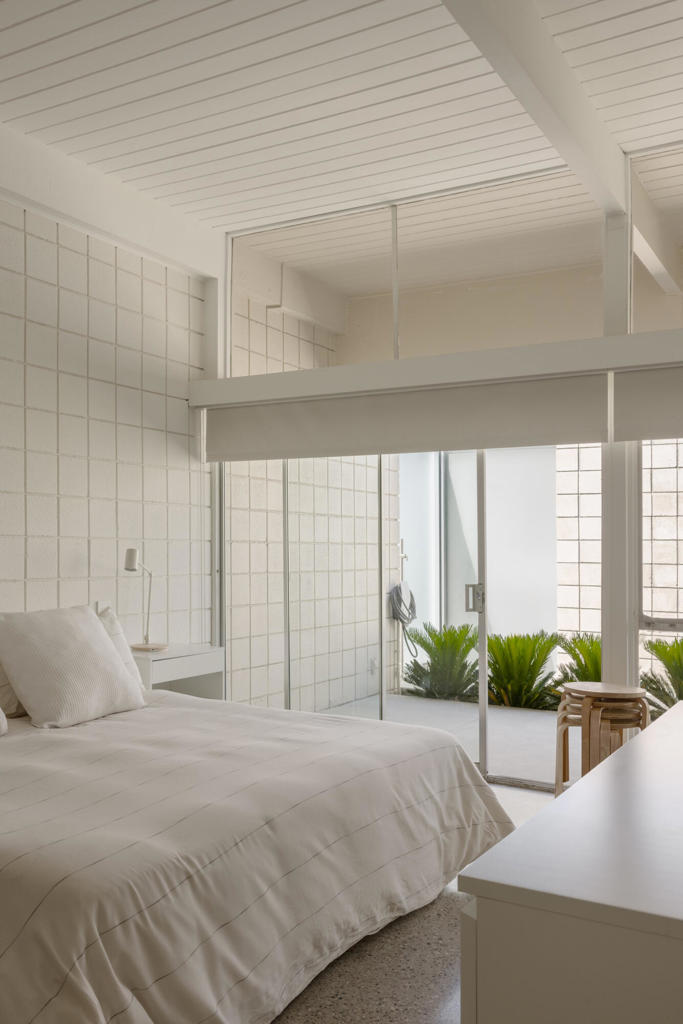 Sandpiper Palm Deser - Residential Lease