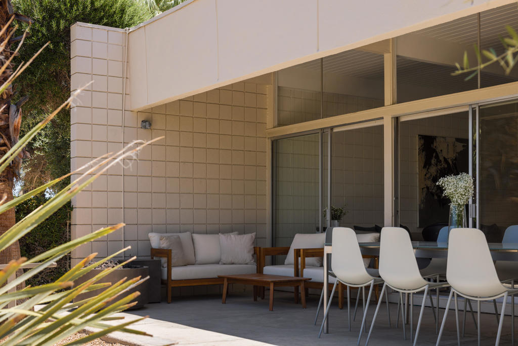 Sandpiper Palm Deser - Residential Lease