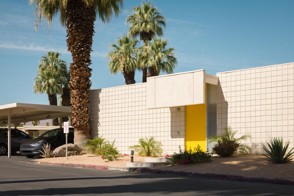 Sandpiper Palm Deser - Residential Lease