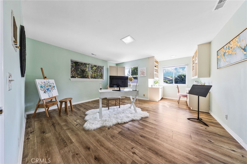 Pasadena, California, 91107, United States, 6 Bedrooms Bedrooms, ,6 BathroomsBathrooms,Residential,Active,2033700