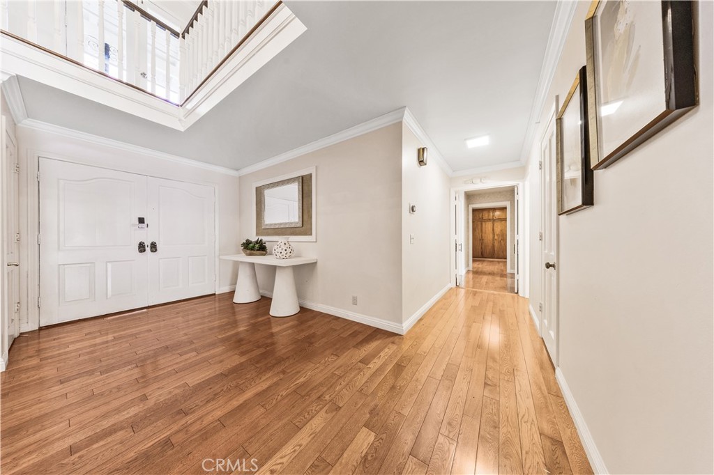 Pasadena, California, 91107, United States, 6 Bedrooms Bedrooms, ,6 BathroomsBathrooms,Residential,Active,2033700