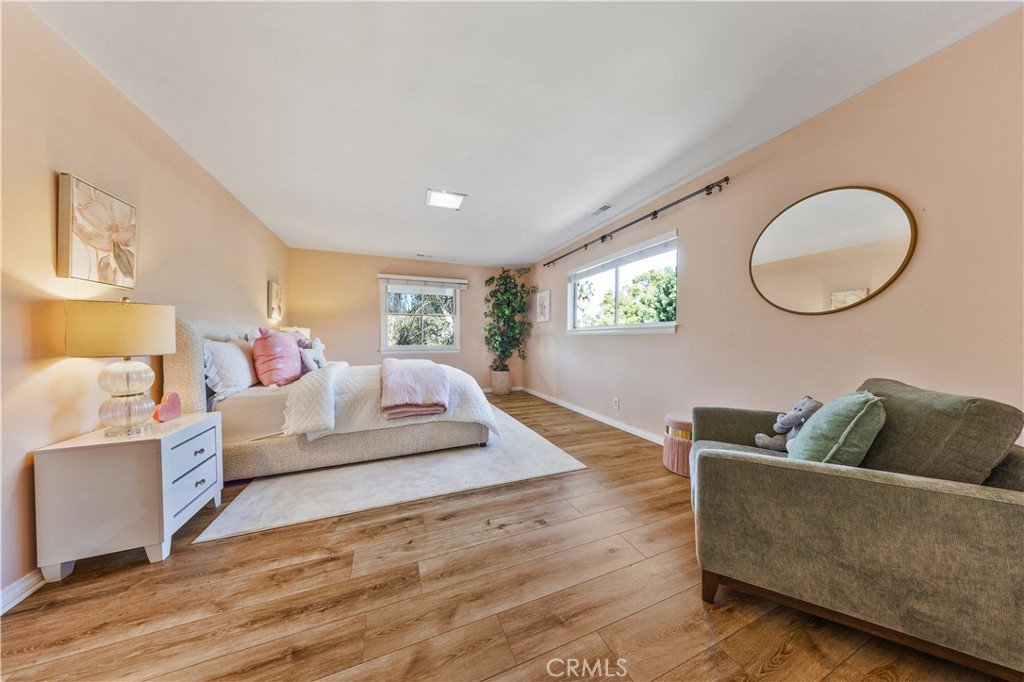 Pasadena, California, 91107, United States, 6 Bedrooms Bedrooms, ,6 BathroomsBathrooms,Residential,Active,2033700