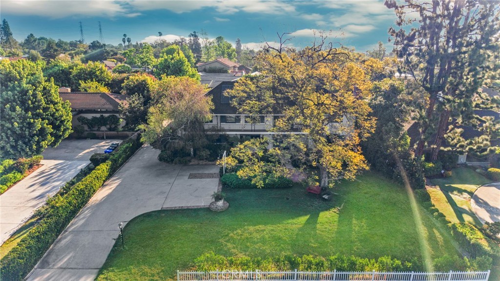 Pasadena, California, 91107, United States, 6 Bedrooms Bedrooms, ,6 BathroomsBathrooms,Residential,Active,2033700