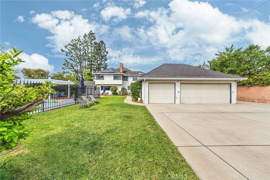 Pasadena, California, 91107, United States, 6 Bedrooms Bedrooms, ,6 BathroomsBathrooms,Residential,Active,2033700