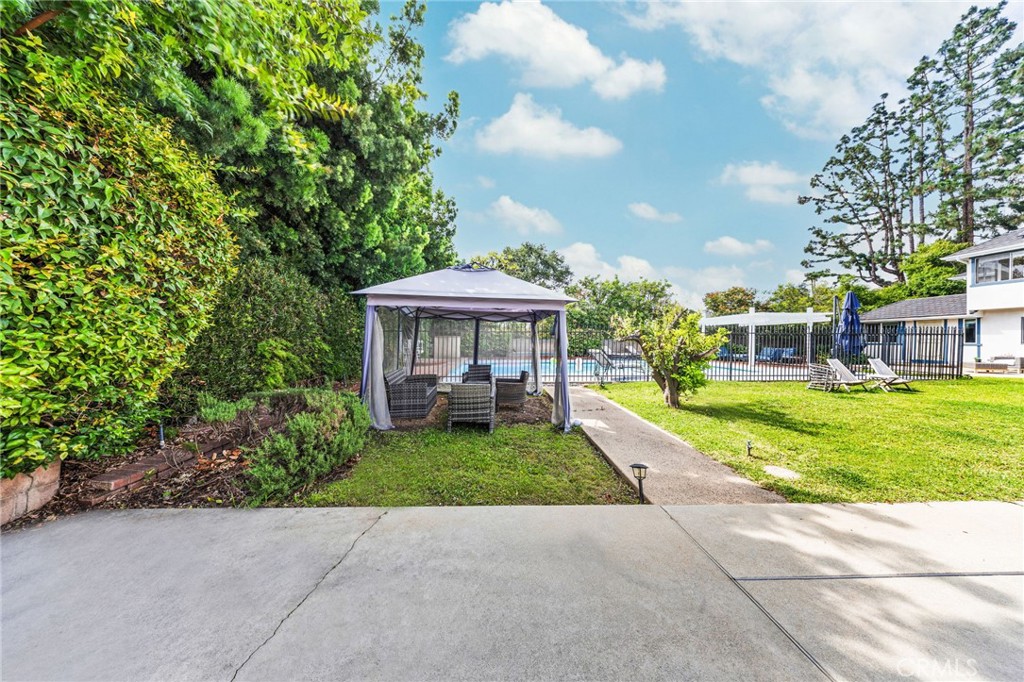 Pasadena, California, 91107, United States, 6 Bedrooms Bedrooms, ,6 BathroomsBathrooms,Residential,Active,2033700