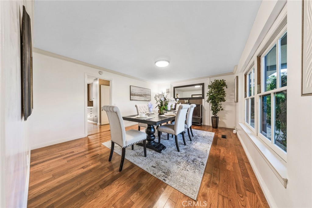 Pasadena, California, 91107, United States, 6 Bedrooms Bedrooms, ,6 BathroomsBathrooms,Residential,Active,2033700