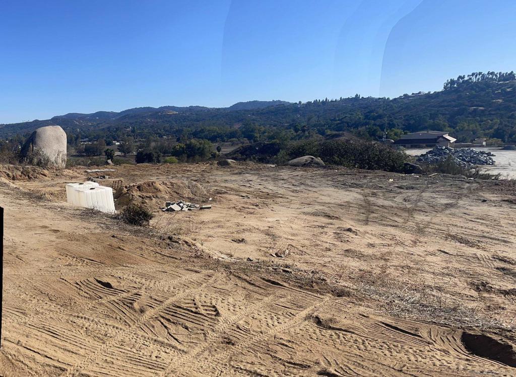 Valley Center - Land