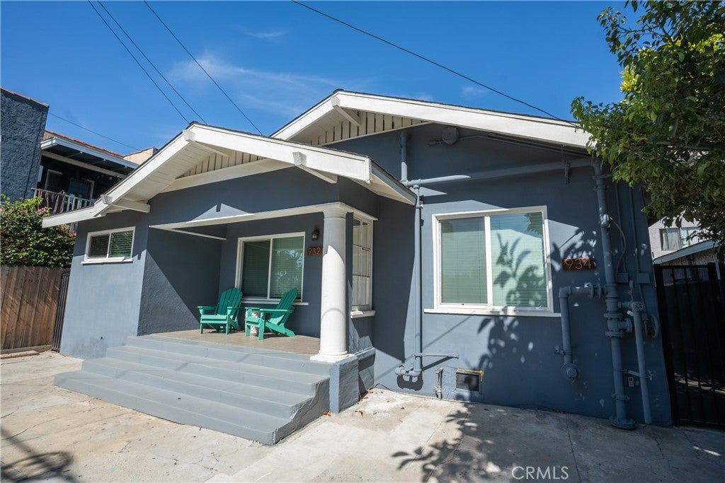 932 Walnut