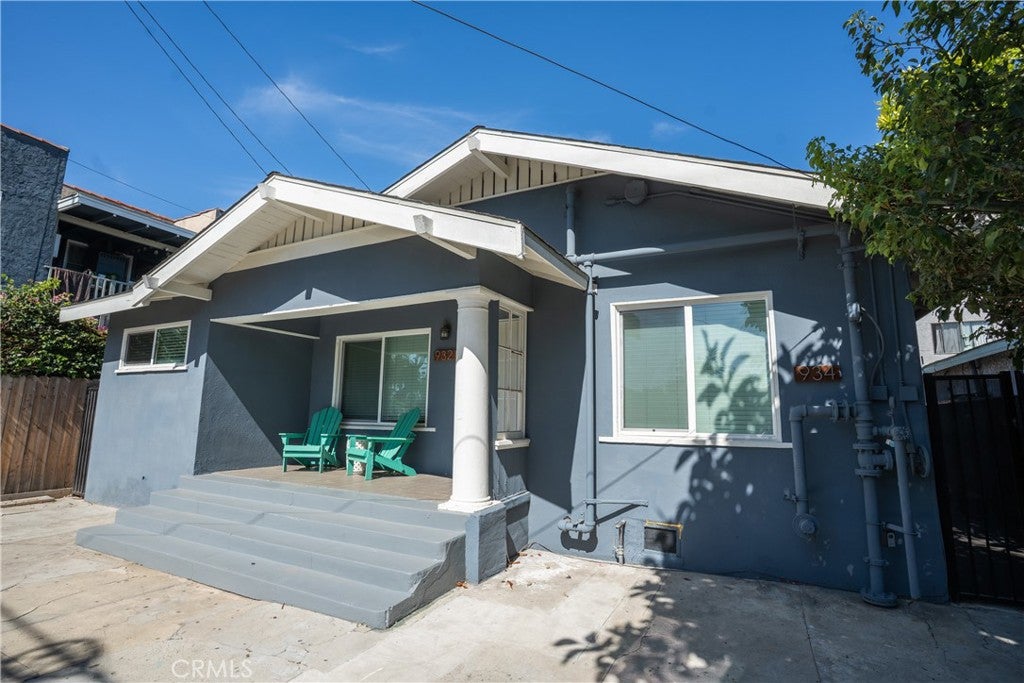 932 Walnut