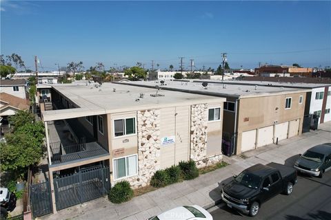 1334 Walnut Avenue Long Beach CA 90813