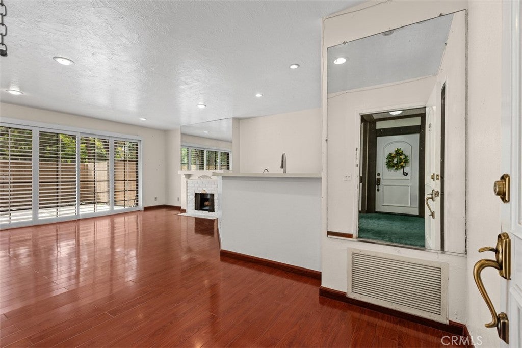 3673 S Bear Street C, Santa Ana CA 92704