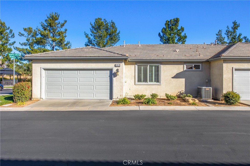 Four Seasons - Residential