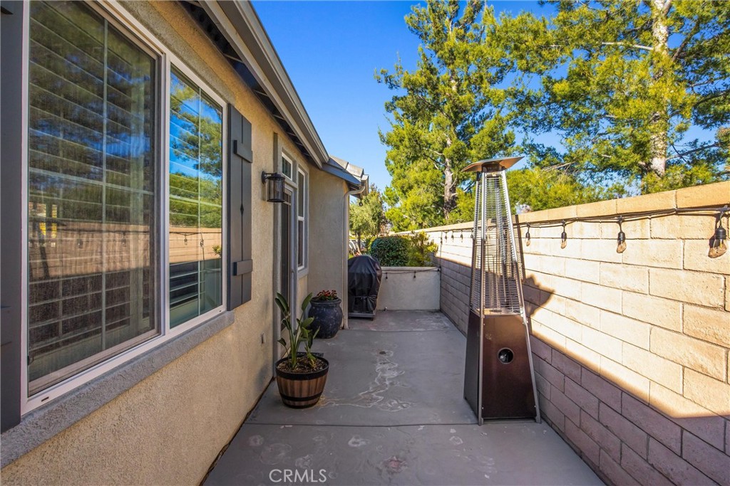 Four Seasons - Residential