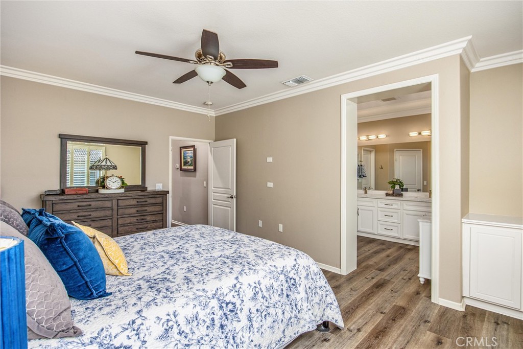 Four Seasons - Residential