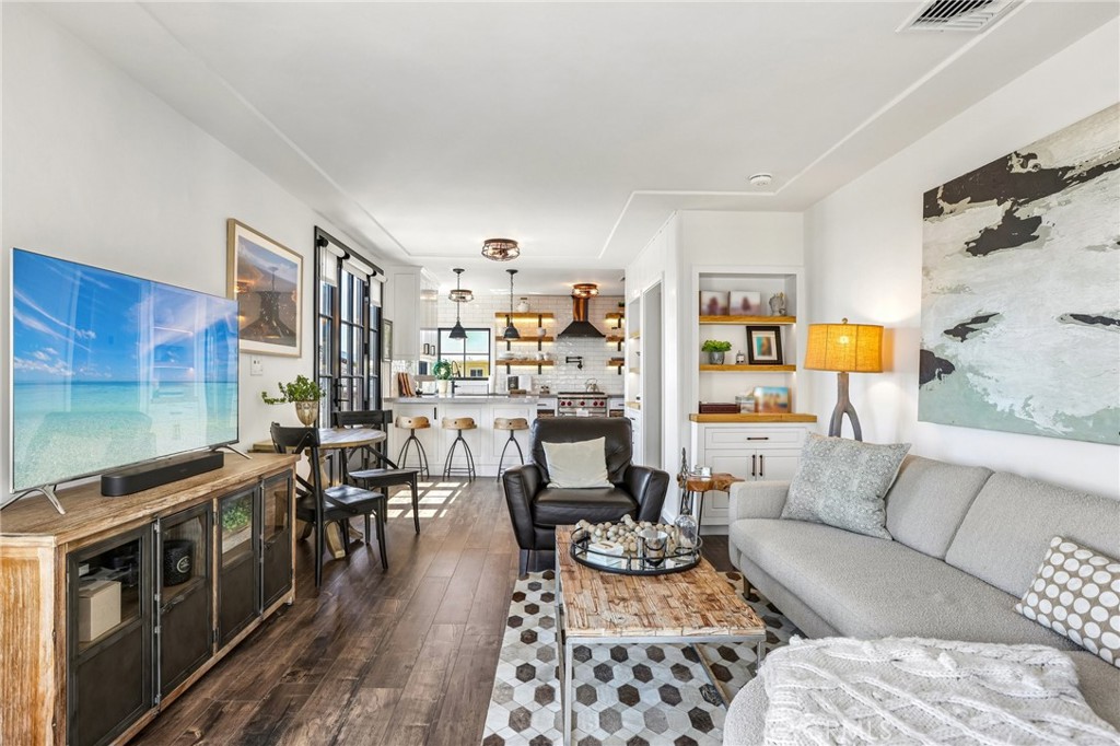 229 Marine Place