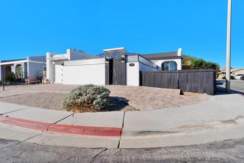 Photo of 3291 N Sandspring Drive, Palm Springs, CA 92262 (MLS # 219138049DA)