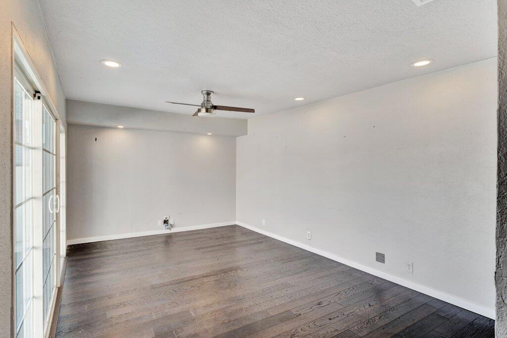 Mountain Shadow North - Residential