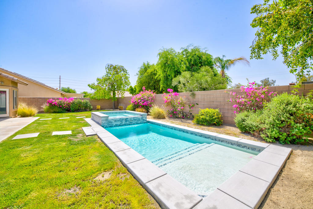 Monticello II - Residential