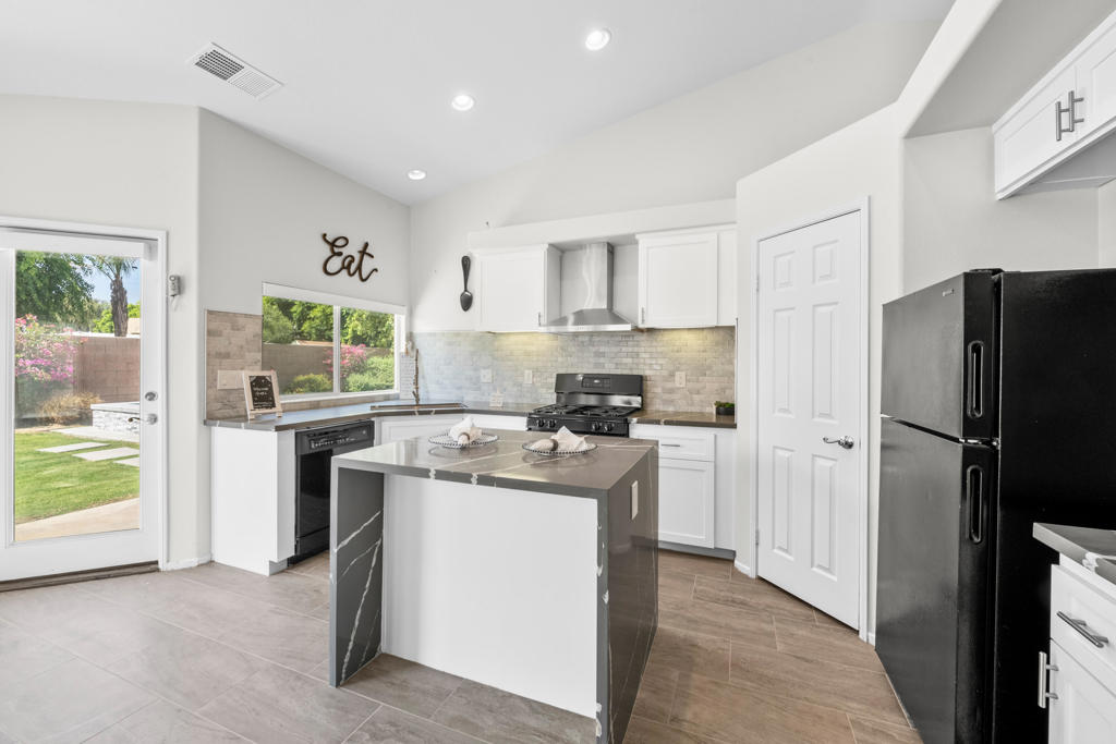 Monticello II - Residential