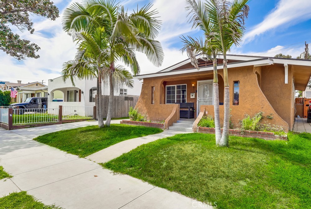 5449 Lime Avenue