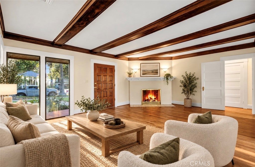 788 N. Mar Vista Avenue