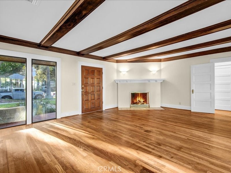 Properties 3 788 N. Mar Vista Avenue