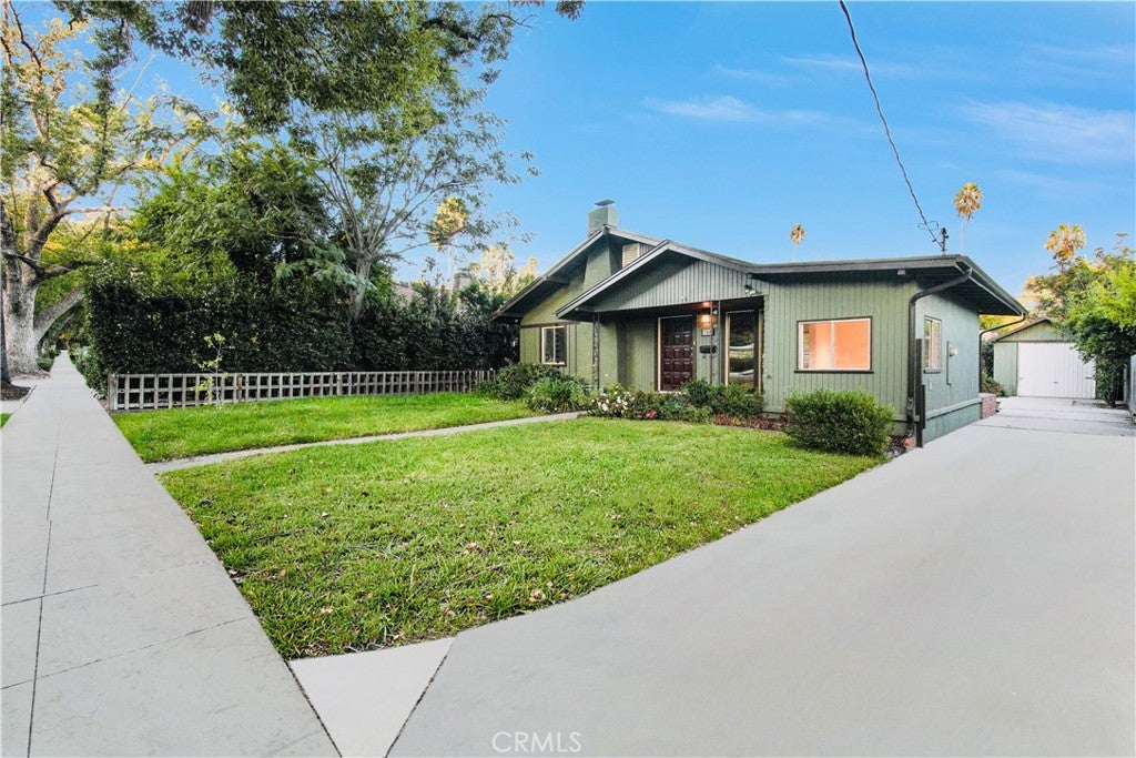 788 N. Mar Vista Avenue