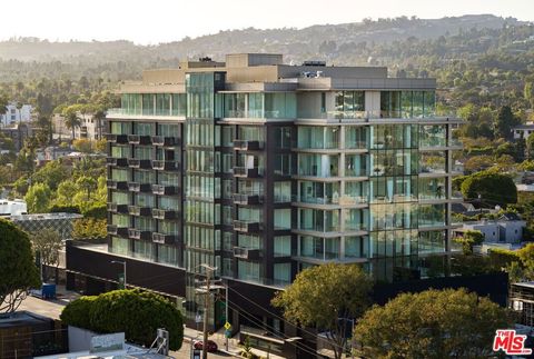 Photo of 8899 Beverly Boulevard #6G, West Hollywood, CA 90048 (MLS # 26659585)