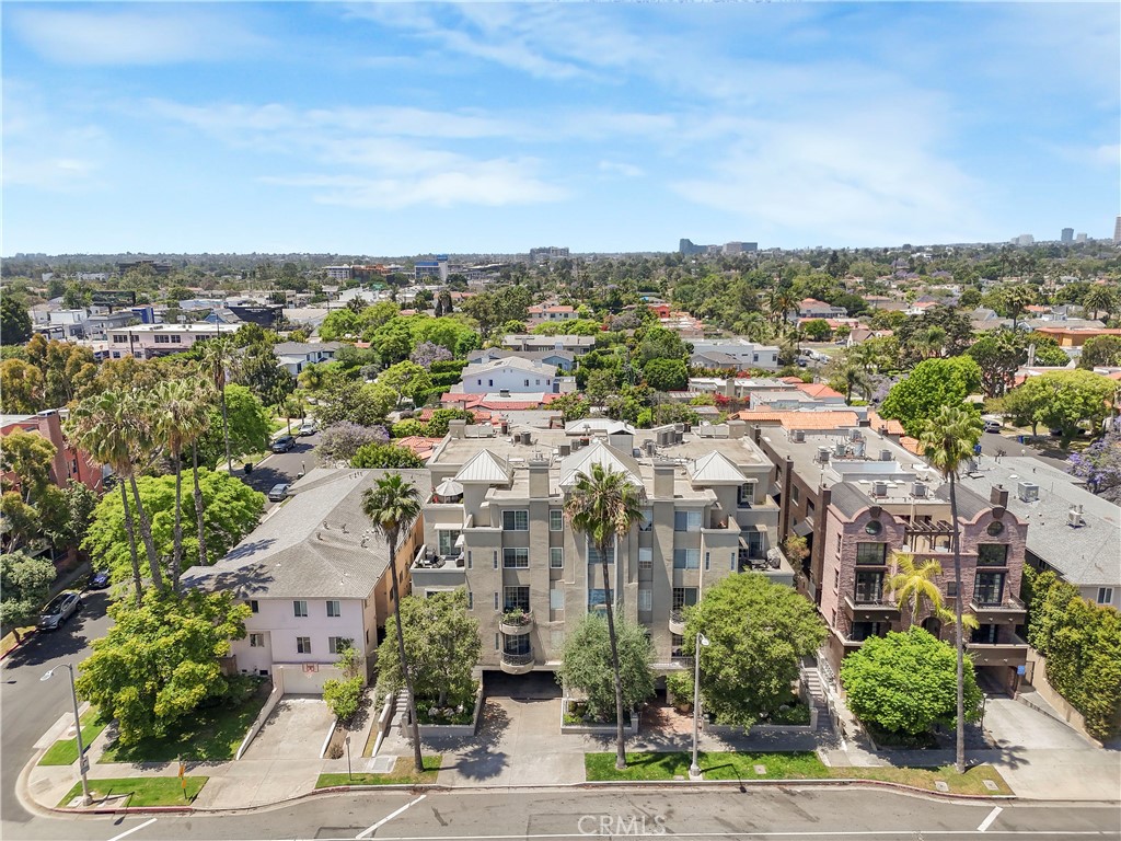 Properties 3 2349 S Beverly Glen Boulevard 201