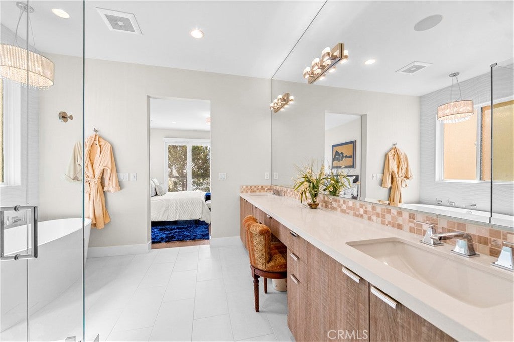 621 Frankfort Avenue, Huntington Beach CA 92648 - Photo 45
