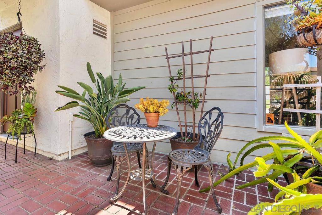 5734 Menorca Dr