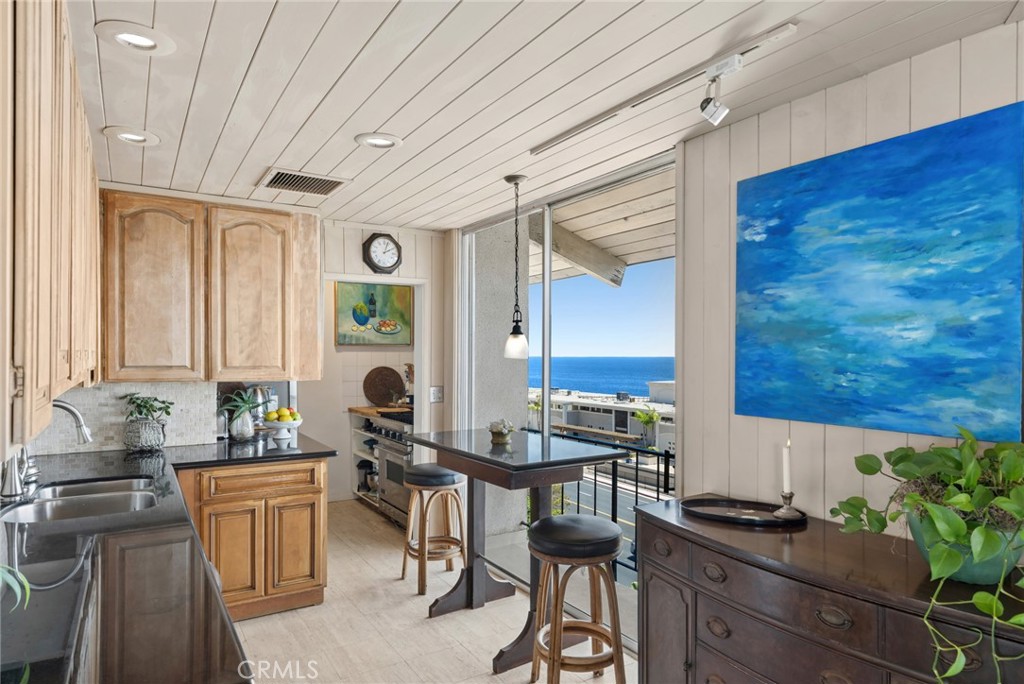 31381 Monterey Street, Laguna Beach CA 92651 - Photo 14
