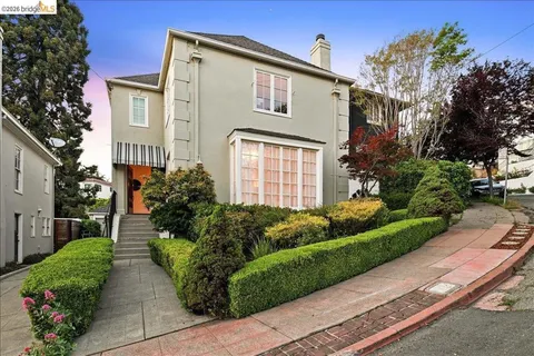 35 Ross Cir, Oakland, CA 94618 - MLS#: 41130012