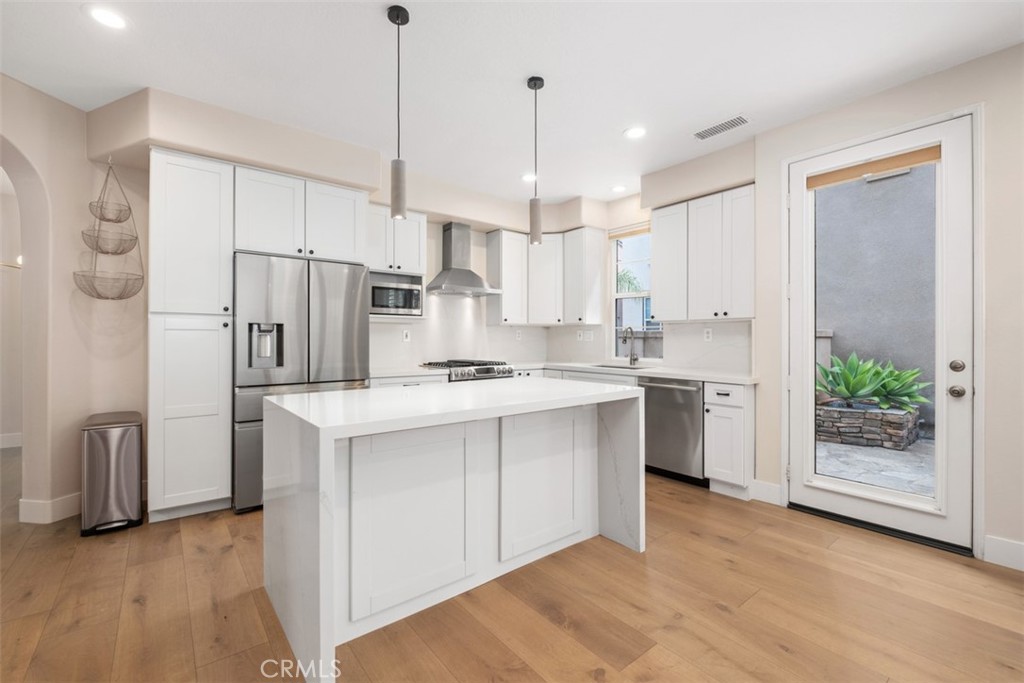 218 Tall Oak