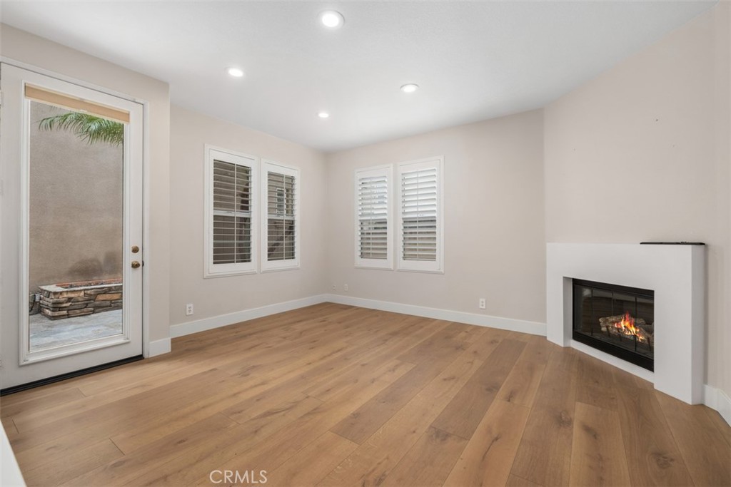 218 Tall Oak